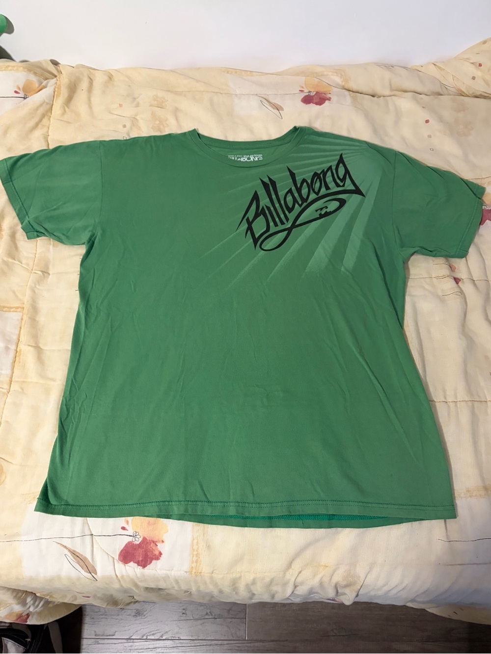 Billabong green logo sunray tee shirt Y2K anvil (XL)